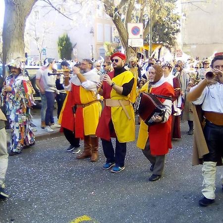Jolie Studio Dans Le Centre Historique De Narbonne Διαμέρισμα Εξωτερικό φωτογραφία